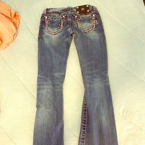 Miss Me Jeans!! Great condition!!
